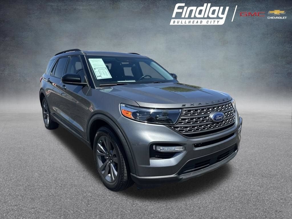 2023 Ford Explorer XLT in Gray — front three-quarter view